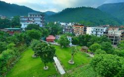 Raj Resort