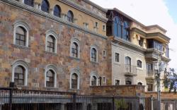 Hotel Plaza Real Apartments & Suites