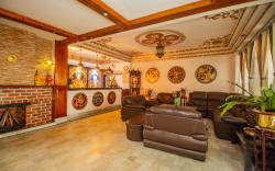 Central Hill Resort - The Mall Road