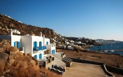 Maki's Place Hotel