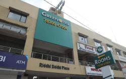 GreenOtel Rooms Hazira Surat