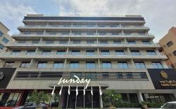 Sunday Luxury Downtown Adliya Formerly Jewel Hotel 