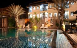 Season Palace Hua Hin