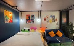 Natural and convenient room in nimman 