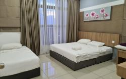 PEACE @ ATLANTIS NEAR TO JONKER WALK