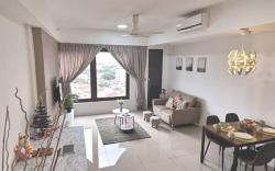 Tropicana 218 3Bedroom 2carparks 6-10pax