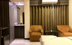 Avon Ruby Hotel