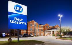 Best Western Lockhart Hotel and Suites