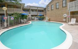 Motel 6 Baytown, TX - Baytown East