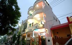 Pyrenees Hostel by Indian Culture