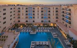 Grand Plaza