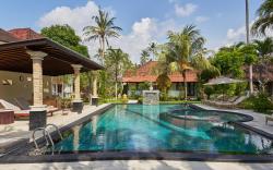 Rossa Garden Hotel Boutique