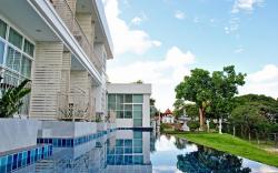 PuaDeView Boutique Resort