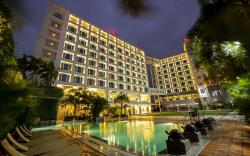 Express Inn The Business Luxury Hotel