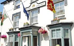 Gwesty'r Emlyn Hotel