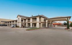 SureStay Hotel by Best Western Deer Park
