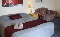 Arkana Motor Inn & Terrace Apartments