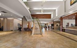Best Western Plus Orangeville Inn & Suites