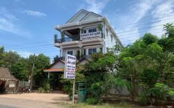 Mama's Family Guesthouse