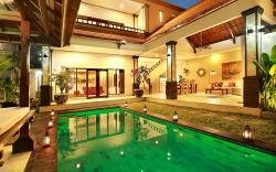 De Liza Villa Seminyak Beachside