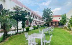 Sajjan Bagh Resort