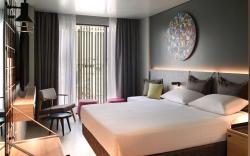 Moxy Athens City