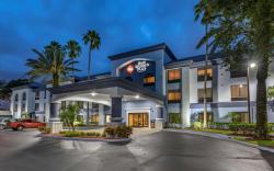 Best Western Plus Orlando East- Ucf Area