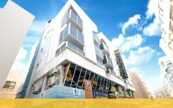 Maaeen Hotel