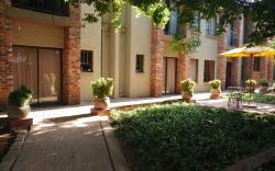 24OnVrey 3 Star Guest House