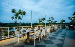 Tripli Hotels Shambhu Villas 
