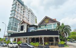 Ideals Hotel