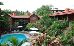 Sea Breeze Beach Resort Candolim Goa