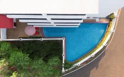 Arotel Rooms & Suites