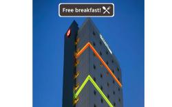 Hotel Amaris Tendean
