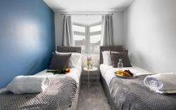 Spacious Waltham Cross Flat for LG Groups FREE PKG
