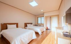 Jeju Amor House Oceanview Oreum