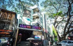 Santrina Hotel