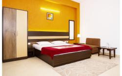 Goroomgo  Viren Holiday Home Agra