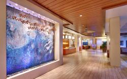 Hyatt Place Waikiki Beach