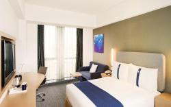 Holiday Inn Express Shanghai Jinsha By IHG