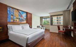 Novotel Phuket Vintage Park