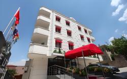 The Life Hotel & Spa