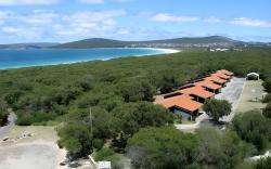 Emu Beach Chalets