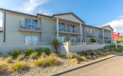 BKs Premier Motel Esplanade                                                                 