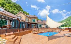 Gapyeong Haneulsup Spa Pension