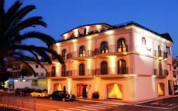 Bram Hotel