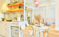 Go Sweet House - Rivergate Residence