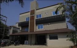 LILY INN HOTEL AND RESTAURANT