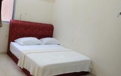 Cozy Homestay KTCC Mall Pantai Batu Burok HSNZ 3BR
