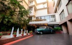 Hotel Dynasty